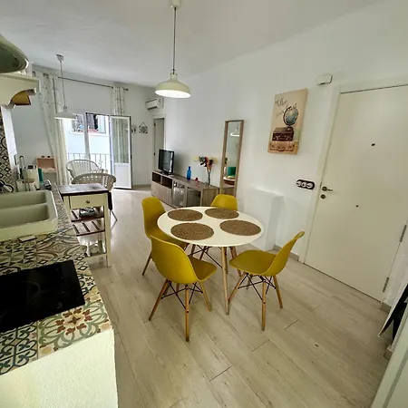 Old Town By Homing Apartment *